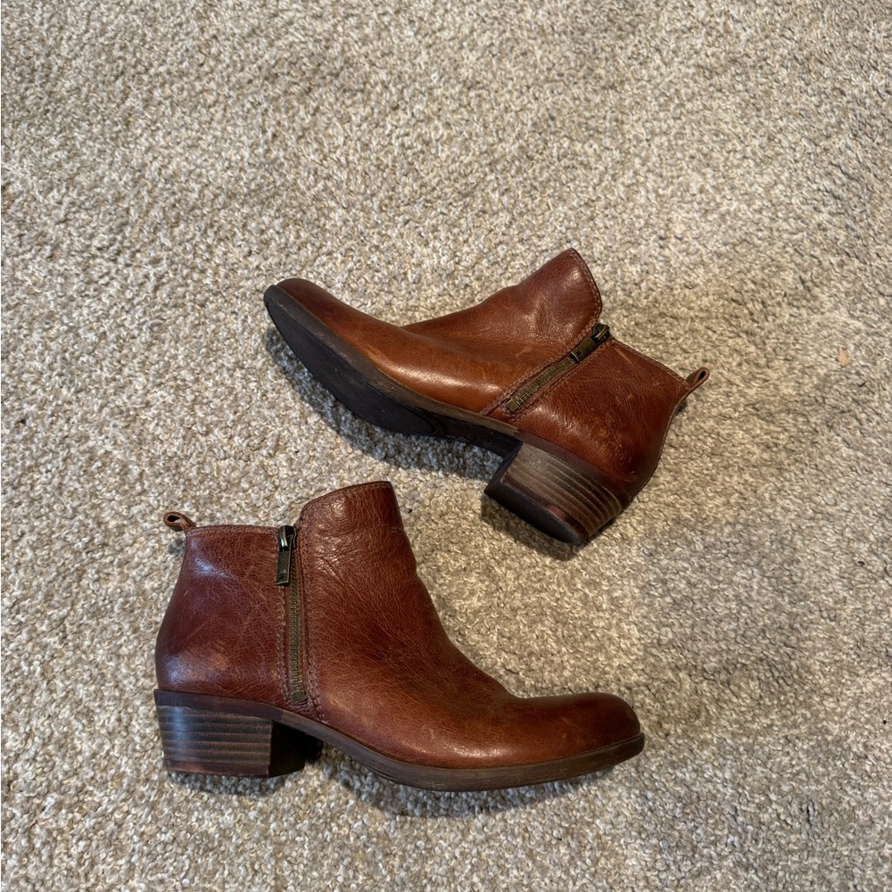 Lucky Brand Chestnut Genuine Leather Ankle Booties